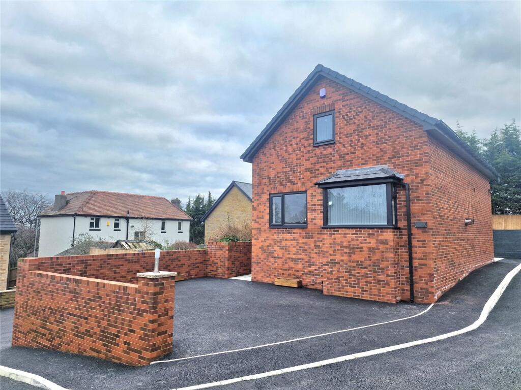 2 bed Detached for rent in Briestfield. From Whitegates - Dewsbury