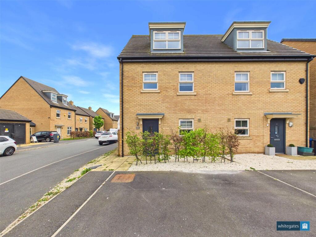 4 bed Semi Detached for rent in Sutton. From Whitegates - Doncaster