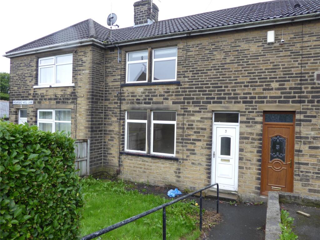 3 bed Mid Terraced House for rent in Halifax. From Whitegates - Halifax