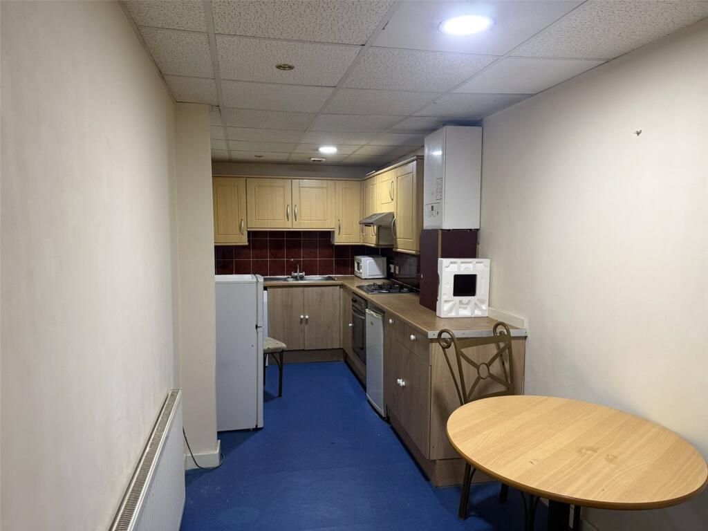 2 bed Apartment for rent in Halifax. From Whitegates - Halifax 2 bed Apartment for rent in Halifax. From Whitegates - Halifax