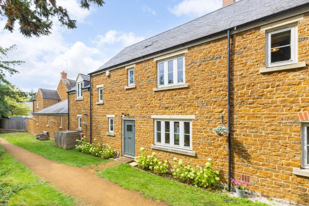 3 bed End of Terrace for rent in Adderbury. From Hamptons - Banbury 3 bed End of Terrace for rent in Adderbury. From Hamptons - Banbury