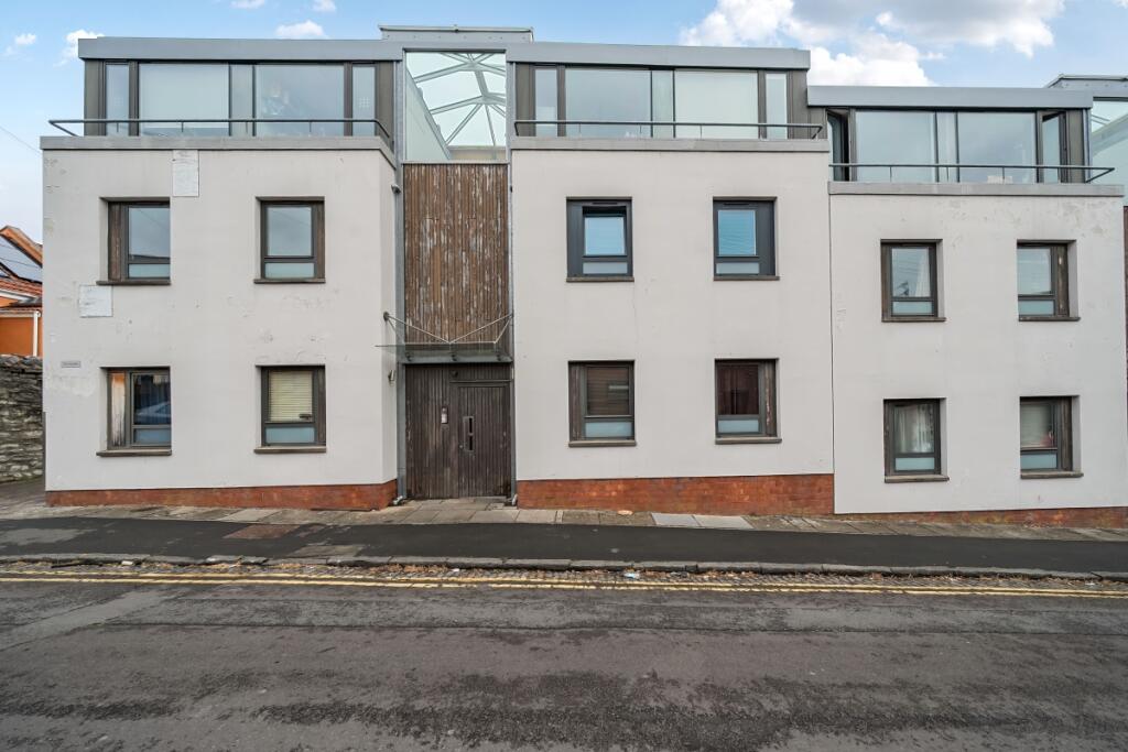 2 bed Apartment for rent in Ashton Vale. From Hamptons - Bath