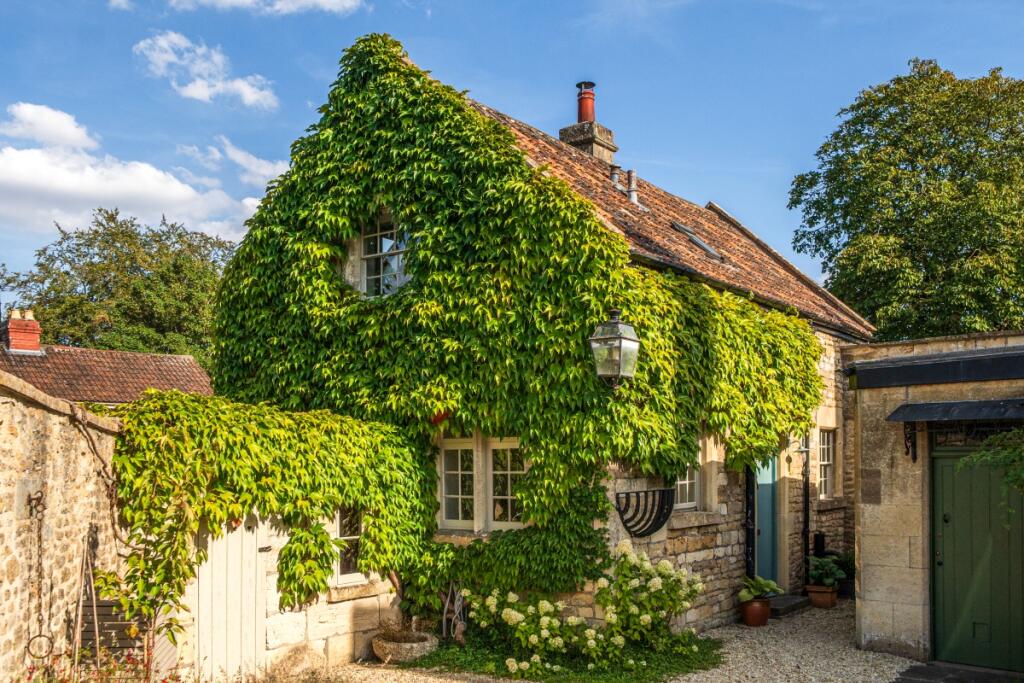 2 bed Detached for rent in Wellow. From Hamptons - Bath 2 bed Detached for rent in Wellow. From Hamptons - Bath