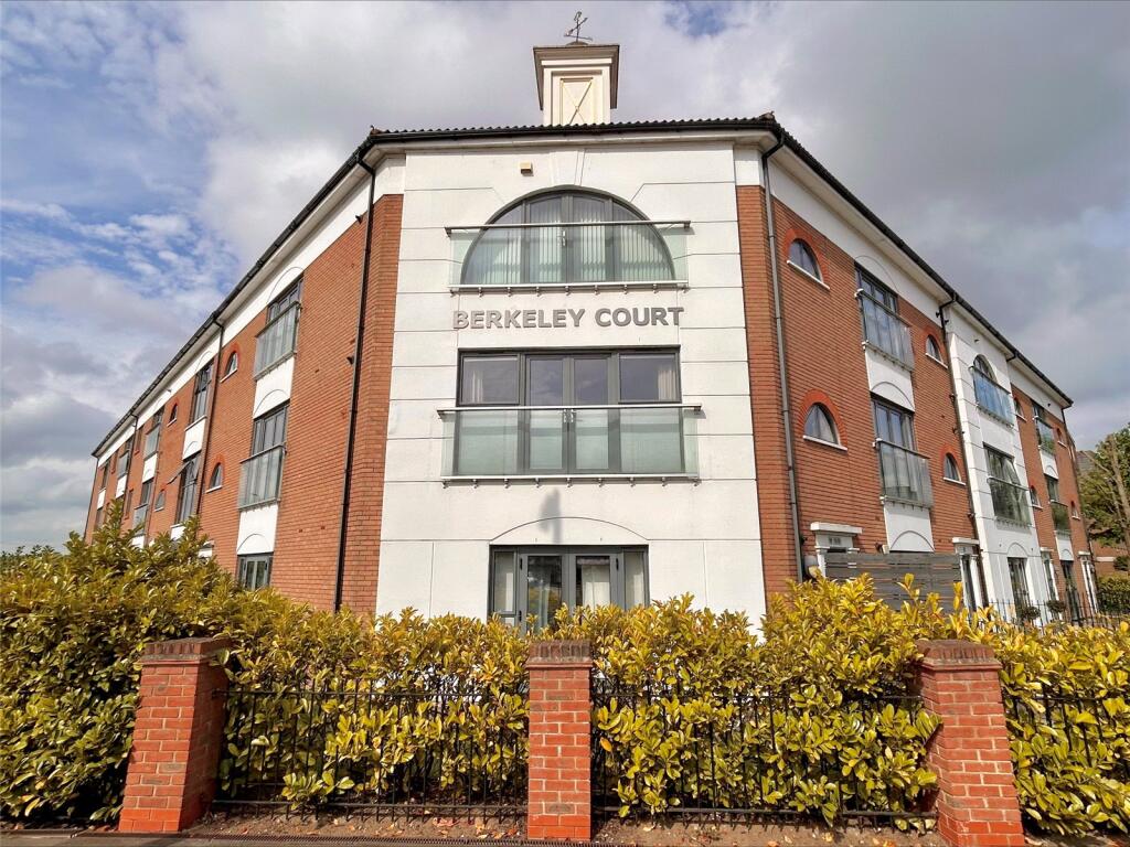1 bed Apartment for rent in Keston Mark. From Sinclair Hammelton - Bromley
