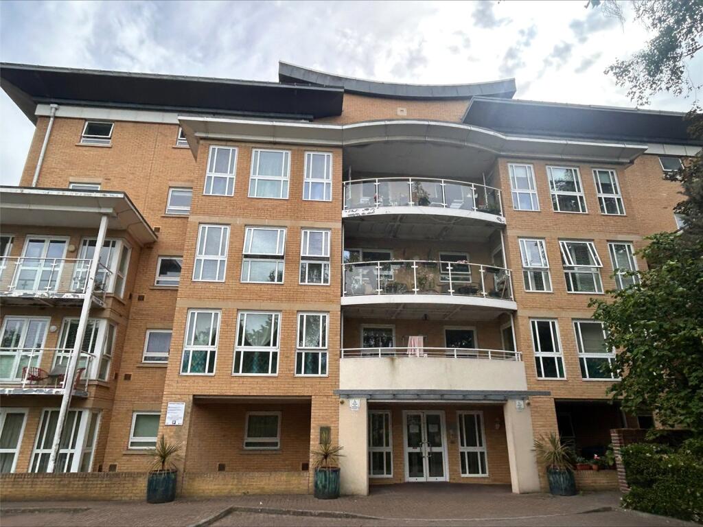 2 bed Apartment for rent in Keston Mark. From Sinclair Hammelton - Bromley 2 bed Apartment for rent in Keston Mark. From Sinclair Hammelton - Bromley