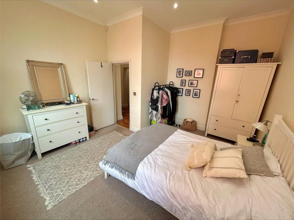 2 bed Apartment for rent in Beckenham. From Sinclair Hammelton - Bromley 2 bed Apartment for rent in Beckenham. From Sinclair Hammelton - Bromley