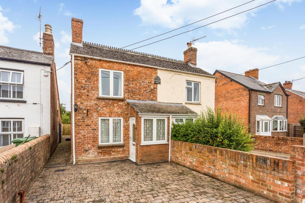 3 bed Cottage for rent in Saul. From Hamptons - Cheltenham