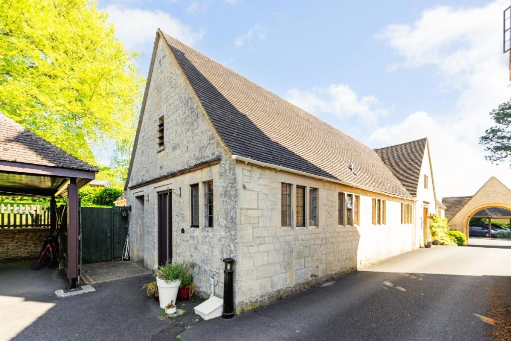 3 bed Semi Detached for rent in Painswick. From Hamptons - Cheltenham 3 bed Semi Detached for rent in Painswick. From Hamptons - Cheltenham