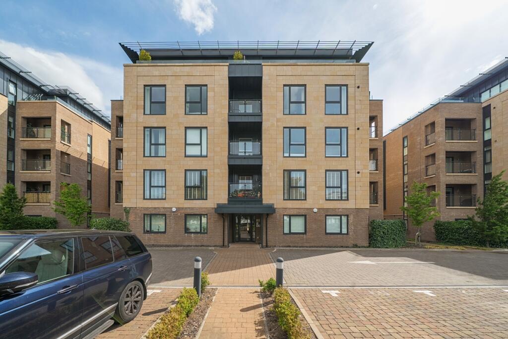 2 bed 1st Floor Flat for rent in Golden Valley. From Hamptons - Cheltenham 2 bed 1st Floor Flat for rent in Golden Valley. From Hamptons - Cheltenham