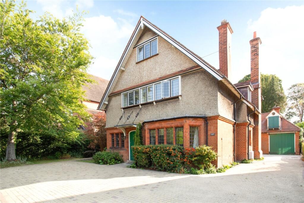 5 bed Detached for rent in Farnborough. From Hamptons - Farnham 5 bed Detached for rent in Farnborough. From Hamptons - Farnham