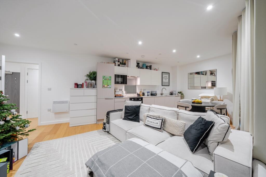 2 bed Apartment for rent in . From Hamptons - Haywards Heath