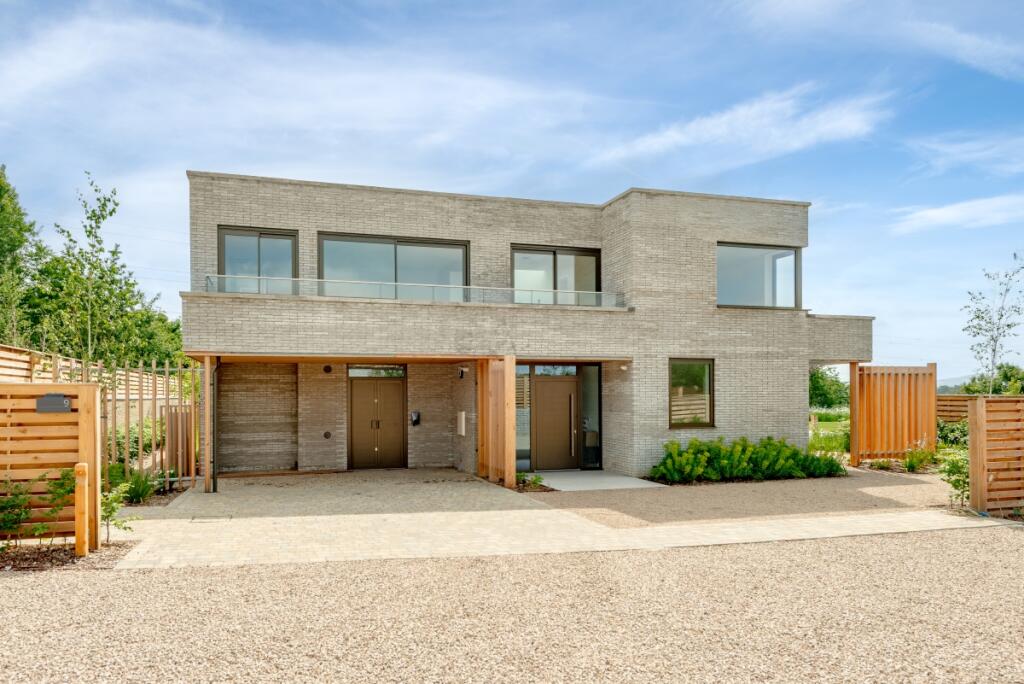 5 bed Detached for rent in Crosspost. From Hamptons - Haywards Heath