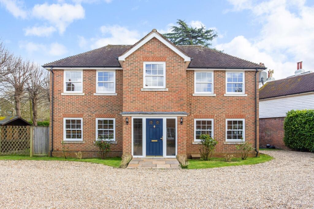 5 bed Detached for rent in Horsham. From Hamptons - Horsham 5 bed Detached for rent in Horsham. From Hamptons - Horsham