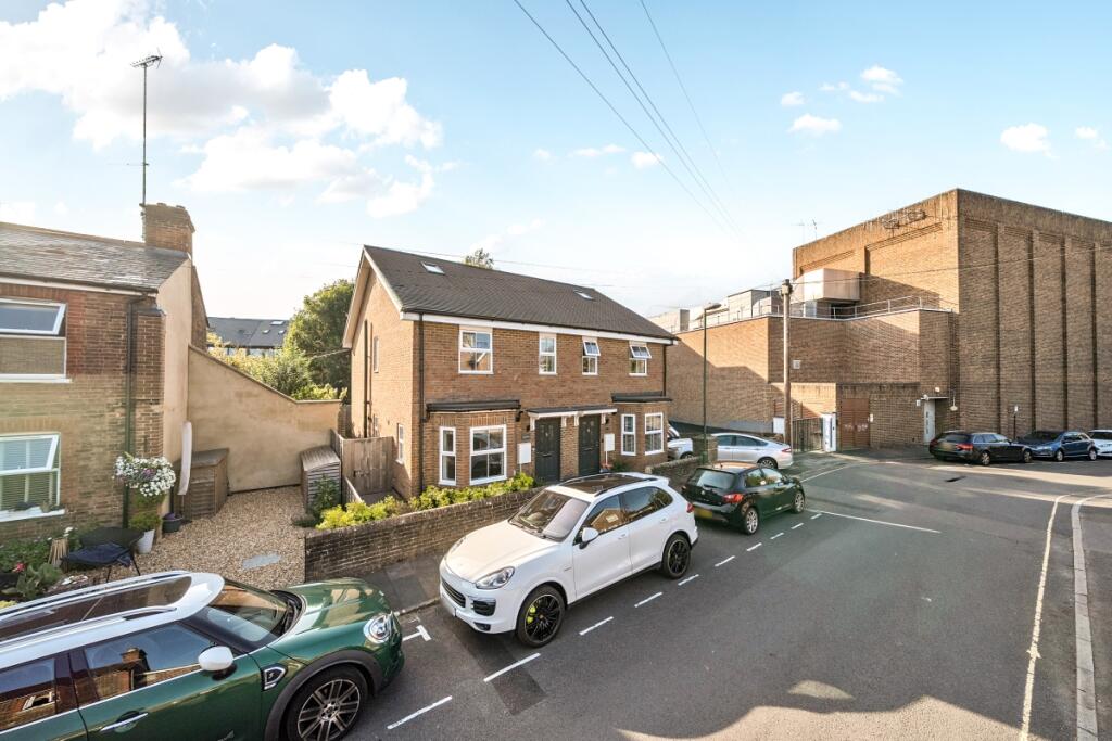 4 bed Semi Detached for rent in Horsham. From Hamptons - Horsham