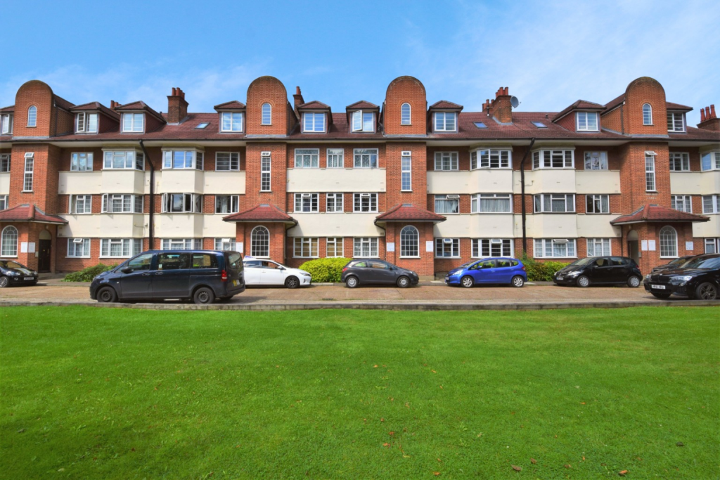 2 bed Flat for rent in Harrow. From ElliotLee