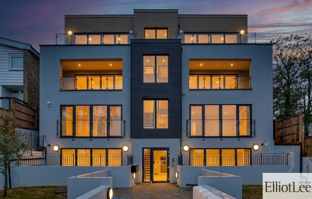 2 bed Apartment for rent in Harrow. From ElliotLee - Rayners Lane 2 bed Apartment for rent in Harrow. From ElliotLee - Rayners Lane