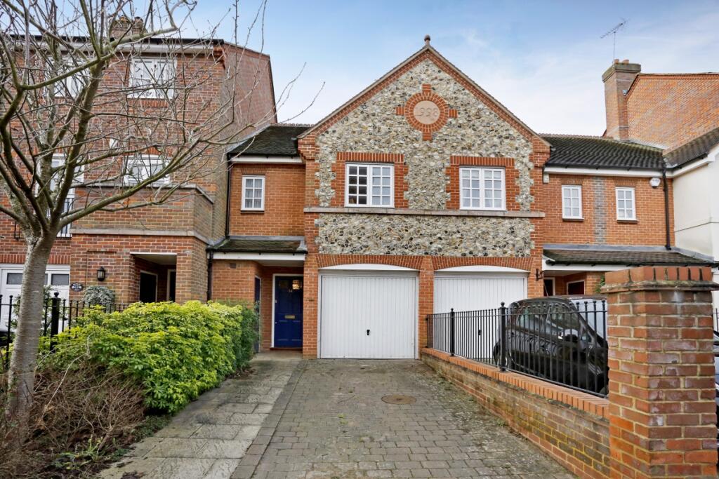 3 bed Mid Terraced House for rent in Marlow. From Hamptons - Marlow