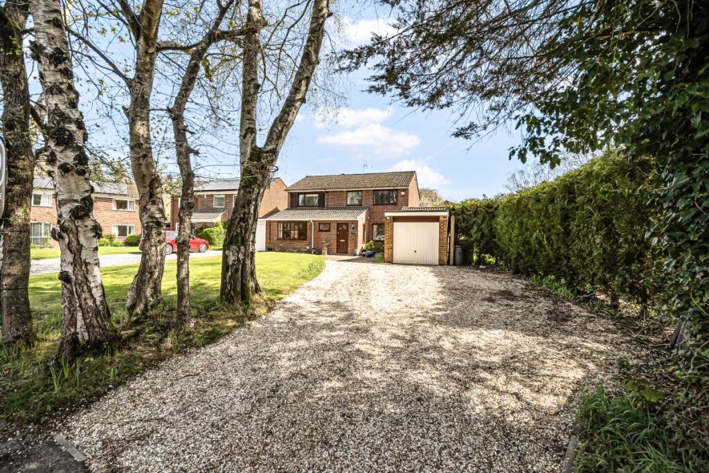 4 bed Detached for rent in Penwood. From Hamptons - Newbury
