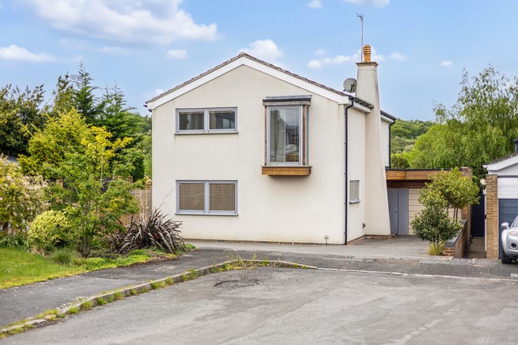 4 bed Detached for rent in Chawley. From Hamptons - Oxford