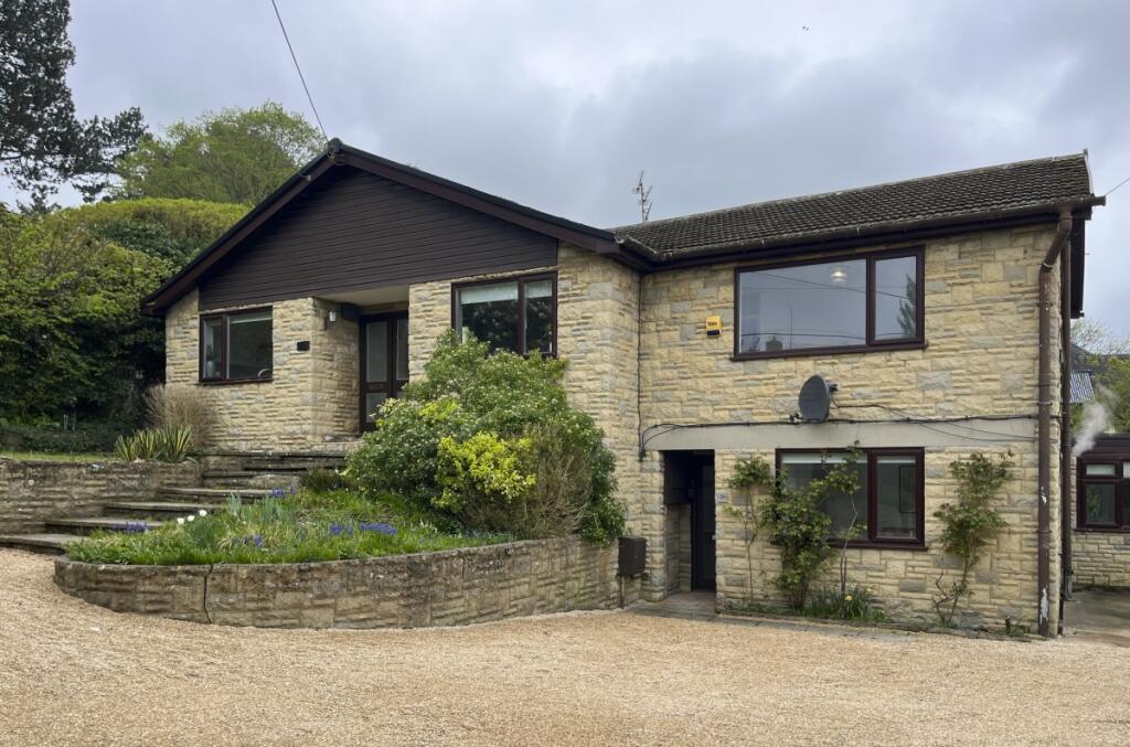 5 bed Detached for rent in Chawley. From Hamptons - Oxford