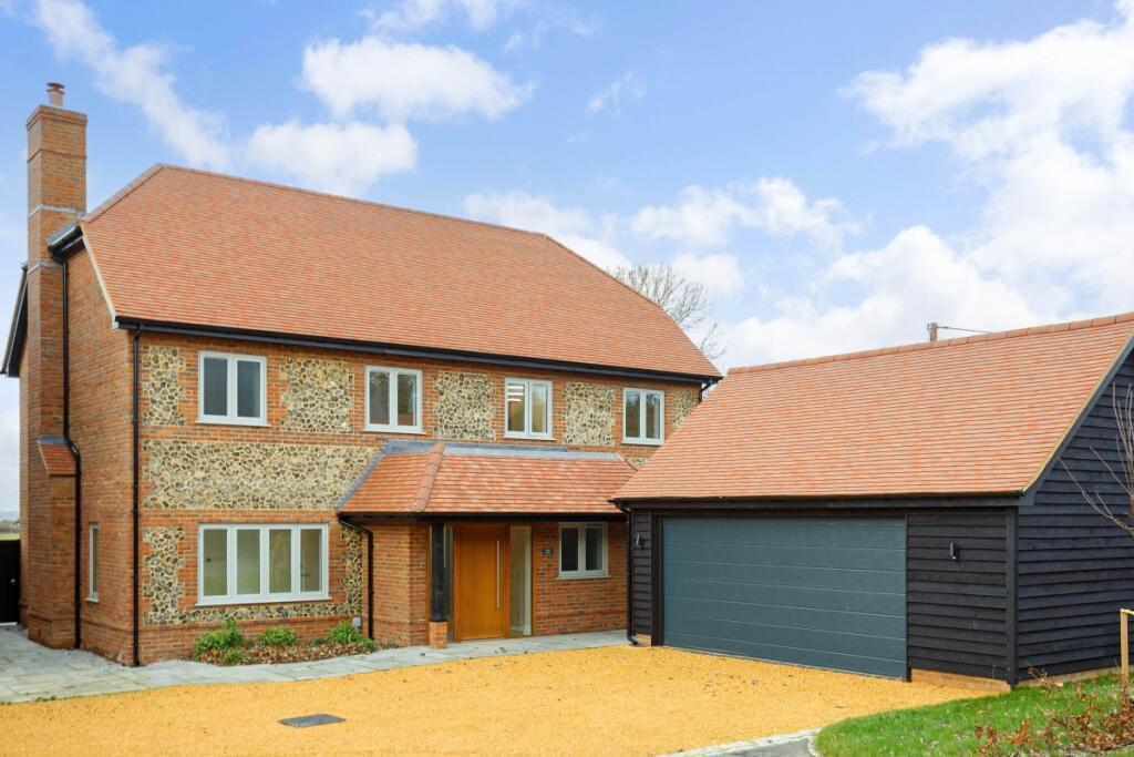 5 bed Detached for rent in Preston Crowmarsh. From Hamptons - Oxford 5 bed Detached for rent in Preston Crowmarsh. From Hamptons - Oxford