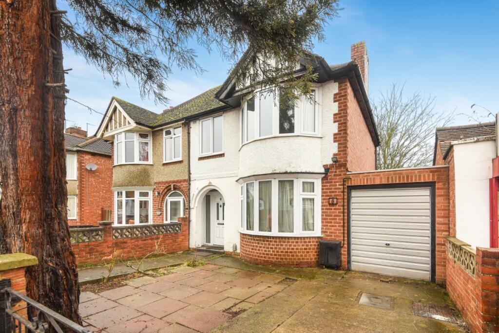 3 bed Semi Detached for rent in Sandford-on-Thames. From Hamptons - Oxford 3 bed Semi Detached for rent in Sandford-on-Thames. From Hamptons - Oxford