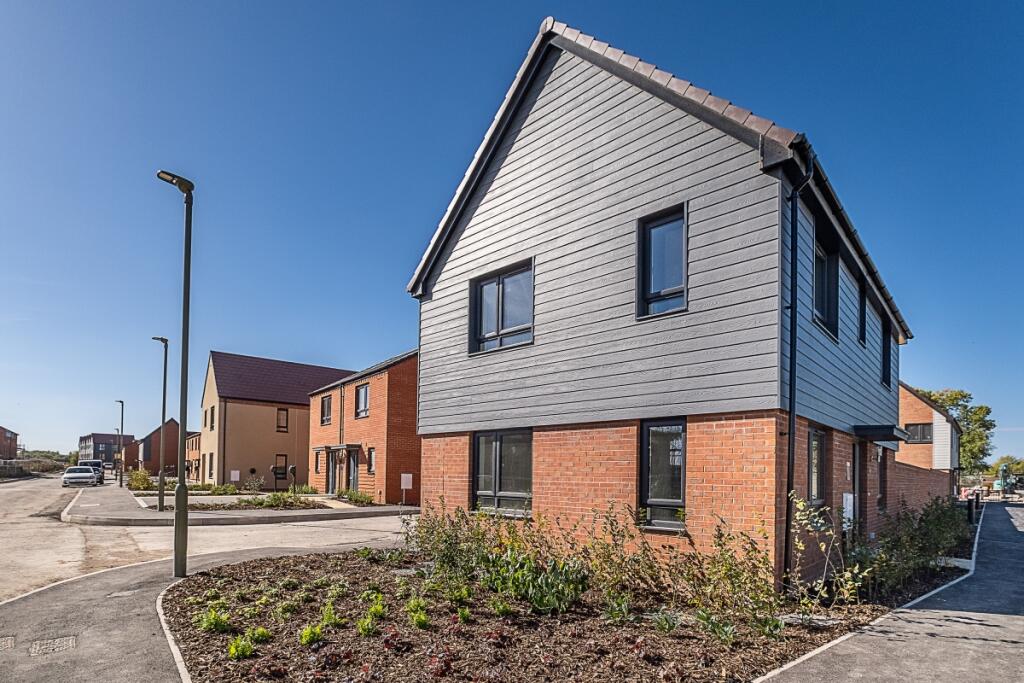 3 bed Detached for rent in Upton. From Hamptons - Oxford 3 bed Detached for rent in Upton. From Hamptons - Oxford