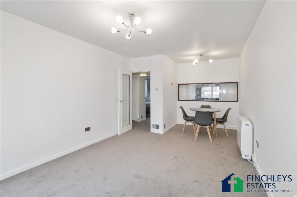 2 bed 1st Floor Flat for rent in Finchley. From Finchleys - Finchley