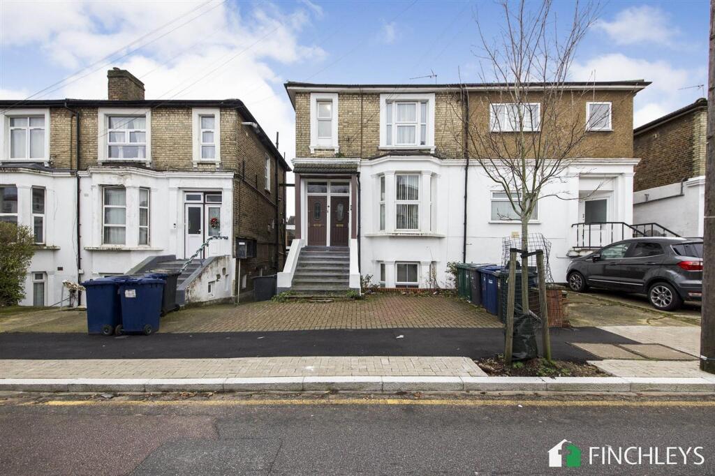 2 bed 1st Floor Flat for rent in Finchley. From Finchleys - Finchley 2 bed 1st Floor Flat for rent in Finchley. From Finchleys - Finchley