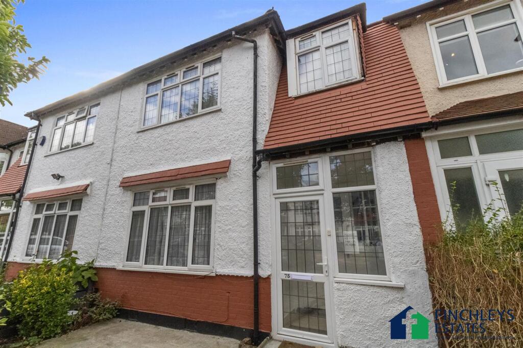 3 bed Mid Terraced House for rent in London. From Finchleys - Finchley 3 bed Mid Terraced House for rent in London. From Finchleys - Finchley