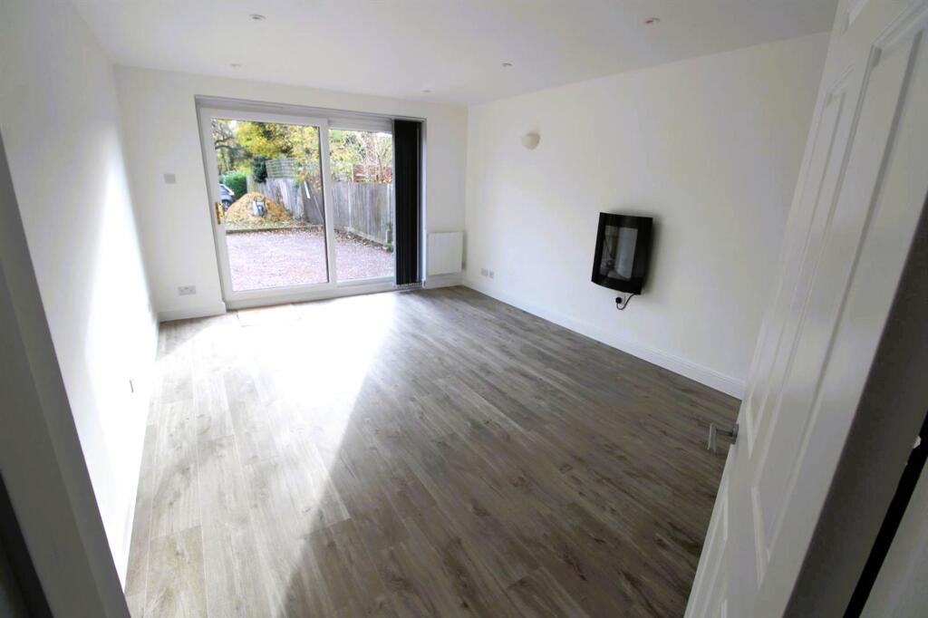 1 bed 1st Floor Flat for rent in Friern Barnet. From Finchleys - Finchley