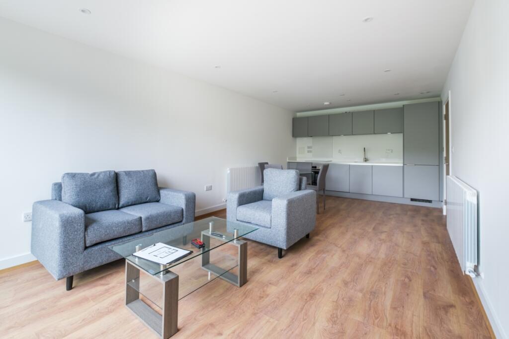 1 bed Apartment for rent in Whyteleafe. From Hamptons - Reigate