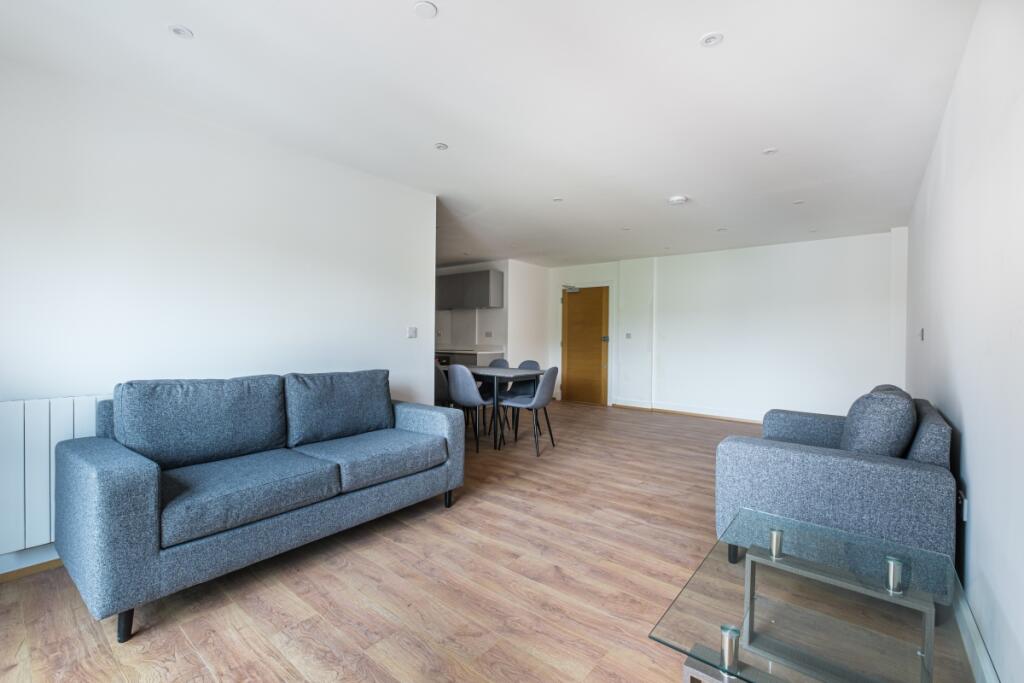 3 bed Apartment for rent in Whyteleafe. From Hamptons - Reigate 3 bed Apartment for rent in Whyteleafe. From Hamptons - Reigate