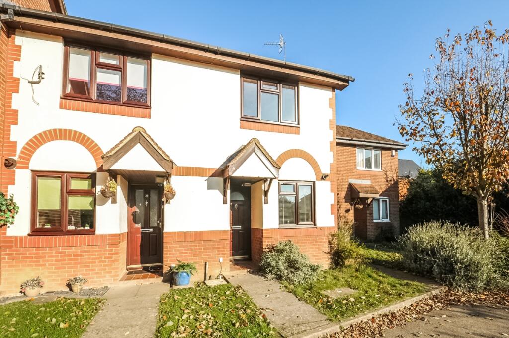 2 bed Mid Terraced House for rent in Redhill. From Hamptons - Reigate