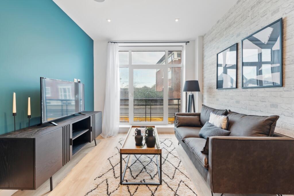 2 bed Apartment for rent in Lyne. From Hamptons - Reigate 2 bed Apartment for rent in Lyne. From Hamptons - Reigate
