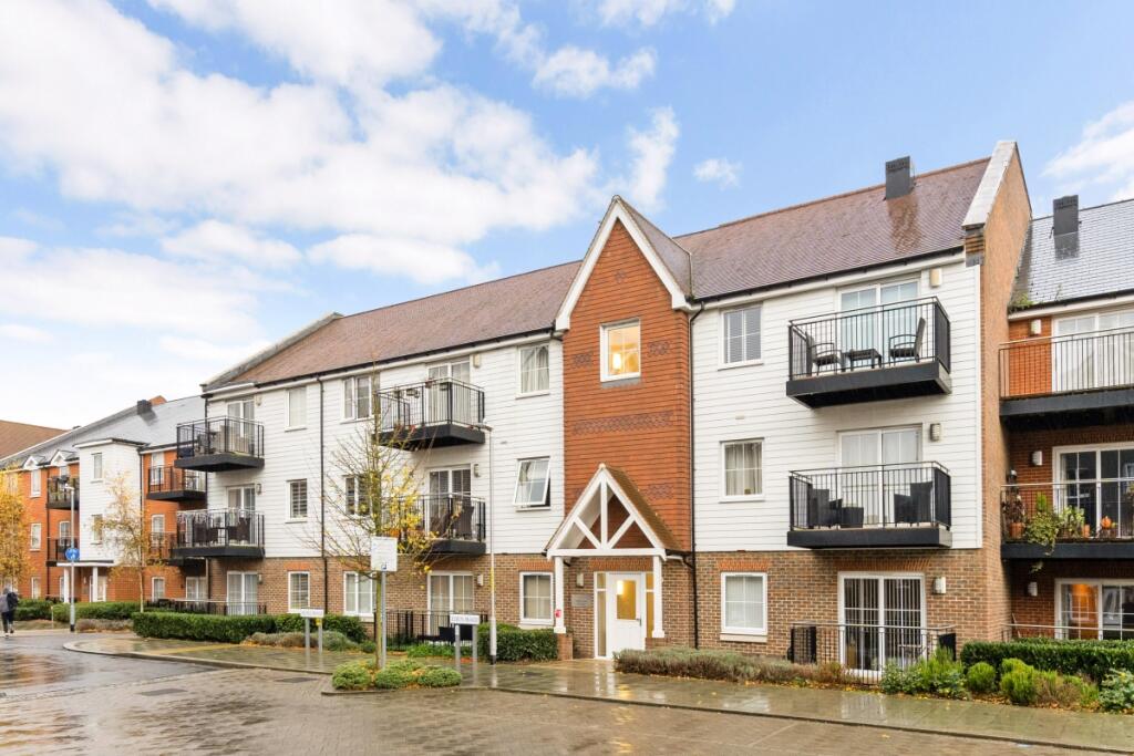 2 bed Apartment for rent in Otford. From Hamptons - Sevenoaks