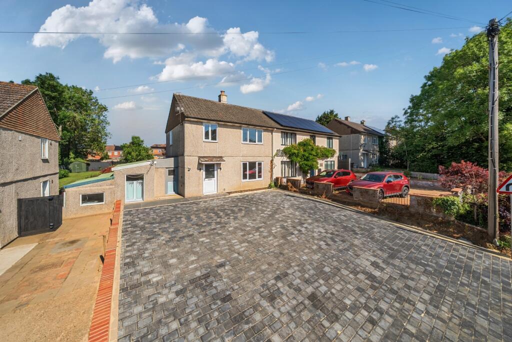 3 bed Semi Detached for rent in St Albans. From Hamptons - St Albans