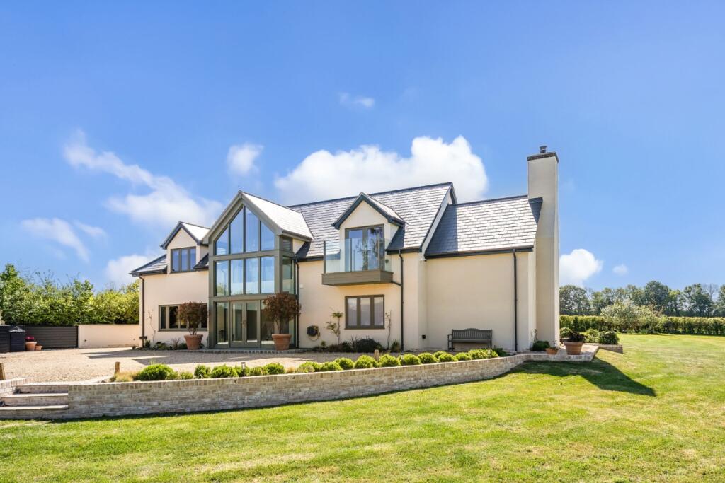 5 bed Detached for rent in Ardeley. From Hamptons - St Albans