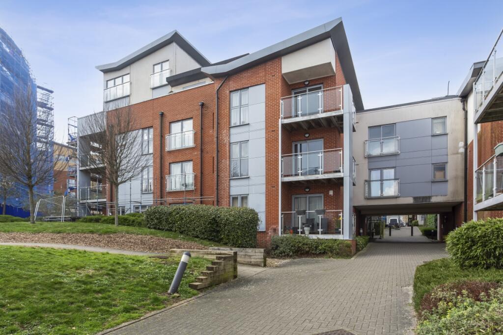 2 bed Apartment for rent in St Albans. From Hamptons - St Albans 2 bed Apartment for rent in St Albans. From Hamptons - St Albans