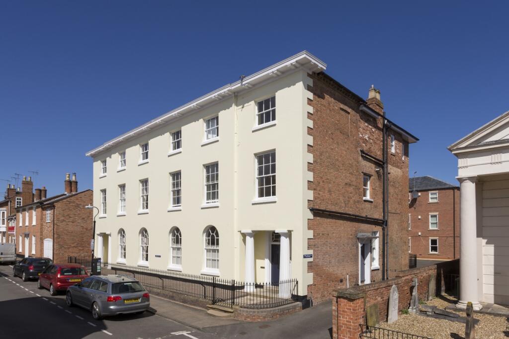 2 bed 1st Floor Flat for rent in Stratford-upon-Avon. From Hamptons - Stratford-upon-Avon