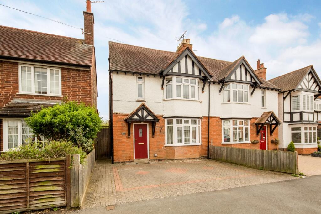 3 bed Semi Detached for rent in Stratford-upon-Avon. From Hamptons - Stratford-upon-Avon