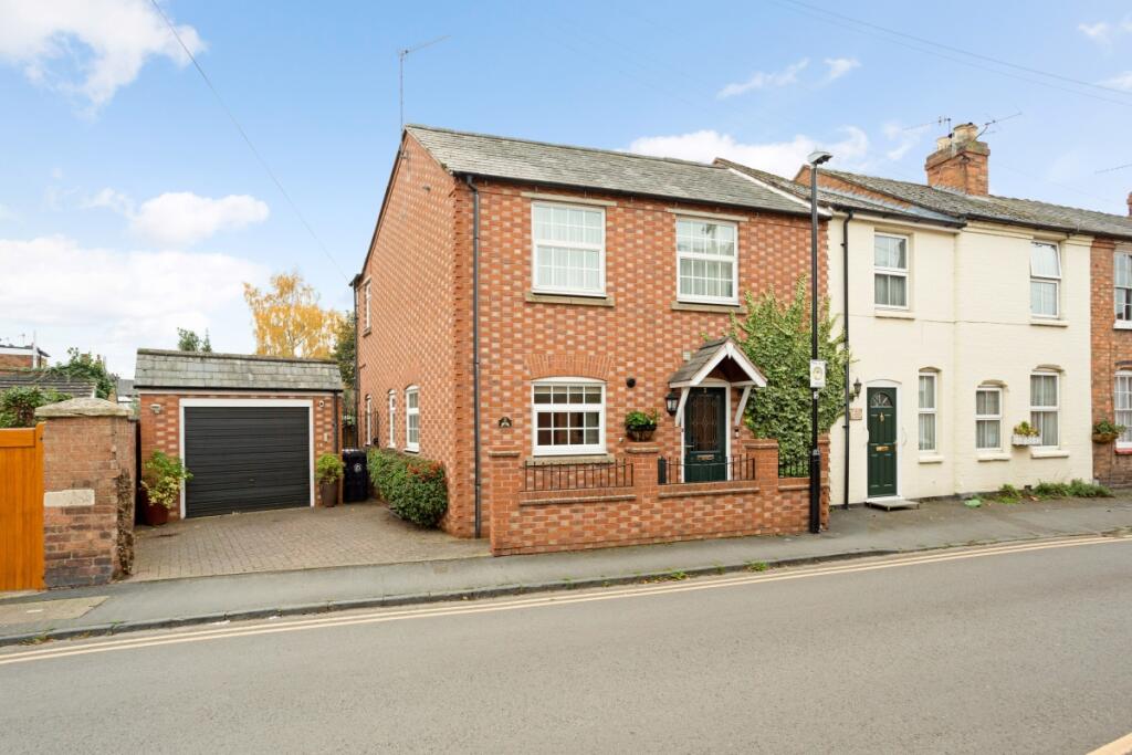 2 bed End of Terrace for rent in Stratford-upon-Avon. From Hamptons - Stratford-upon-Avon