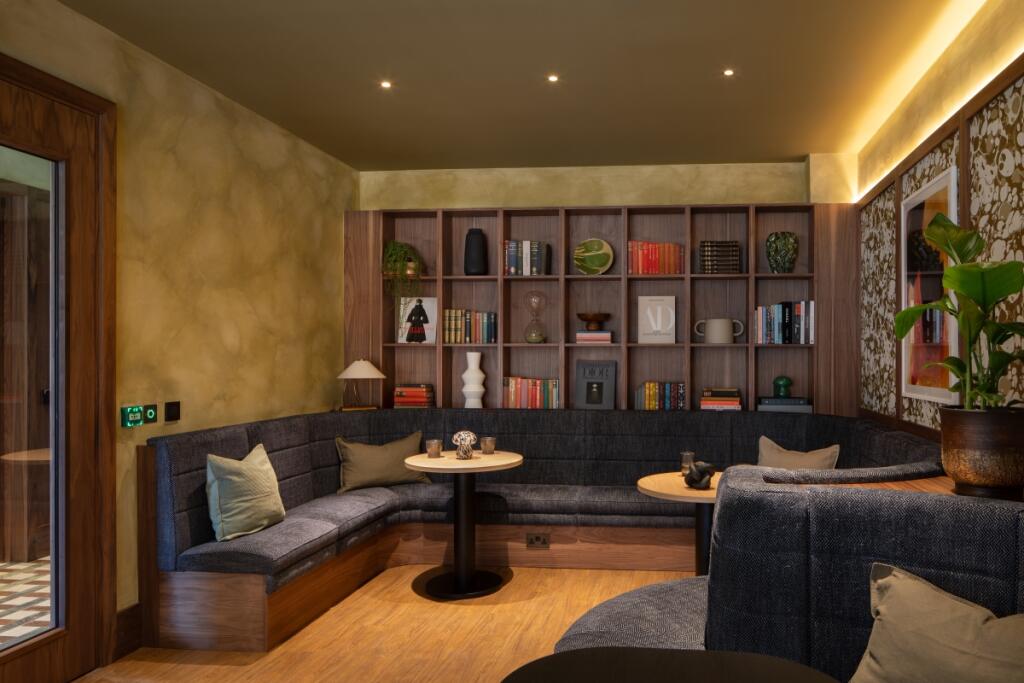 3 bed Apartment for rent in . From Hamptons - Stratford-upon-Avon