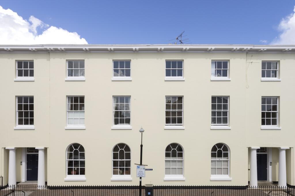 2 bed 1st Floor Flat for rent in Stratford-upon-Avon. From Hamptons - Stratford-upon-Avon