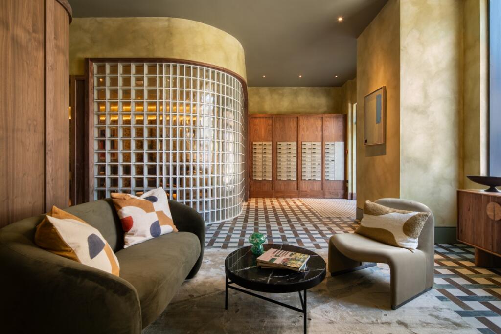3 bed Apartment for rent in . From Hamptons - Stratford-upon-Avon
