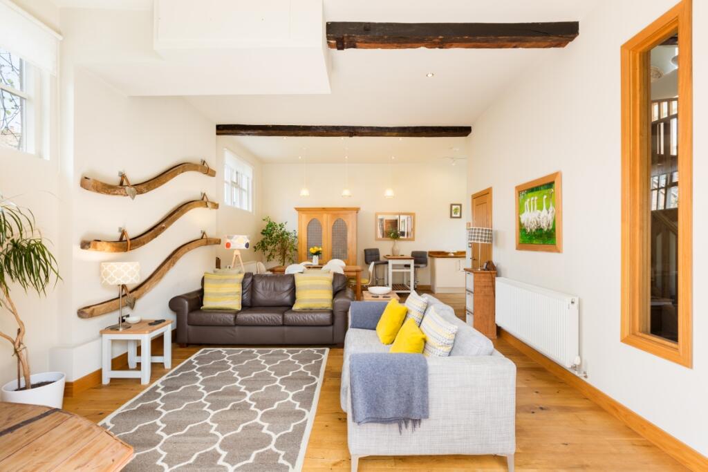 3 bed Semi Detached for rent in Stratford-upon-Avon. From Hamptons - Stratford-upon-Avon