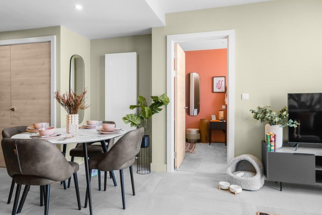 2 bed Apartment for rent in Birmingham. From Hamptons - Stratford-upon-Avon 2 bed Apartment for rent in Birmingham. From Hamptons - Stratford-upon-Avon