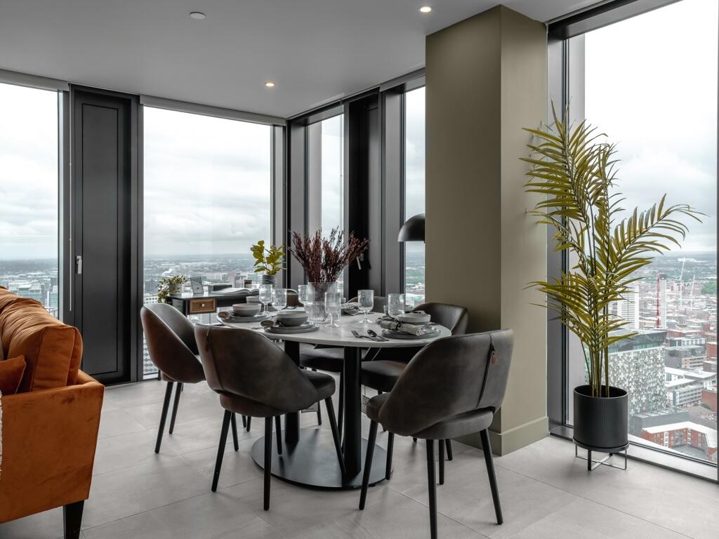 3 bed Apartment for rent in Birmingham. From Hamptons - Stratford-upon-Avon 3 bed Apartment for rent in Birmingham. From Hamptons - Stratford-upon-Avon
