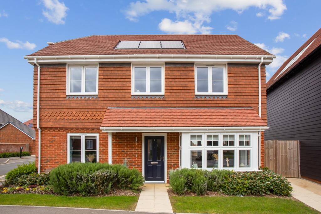 4 bed Detached for rent in Paddock Wood. From Hamptons - Tunbridge Wells