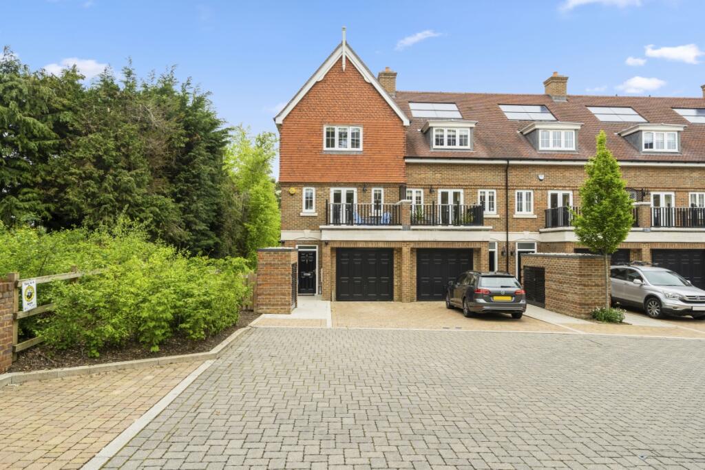 5 bed End of Terrace for rent in Rusthall. From Hamptons - Tunbridge Wells